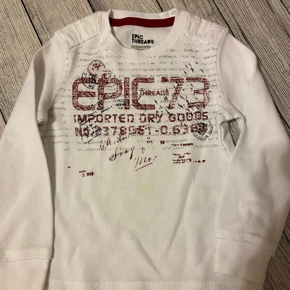 Long sleeve thermal style shirt